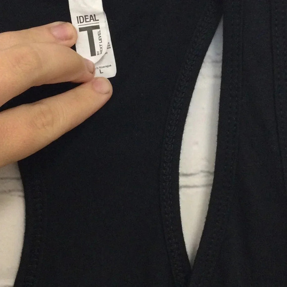 Like new Burn Bootcamp Huntersville, NC Black Tank Top size Large - Picture 3 of 4